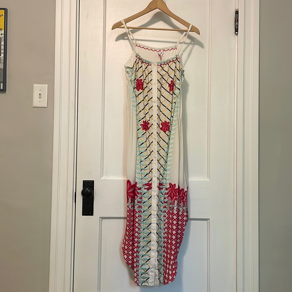 NWT Red Carter Embroidered Shift Dress
